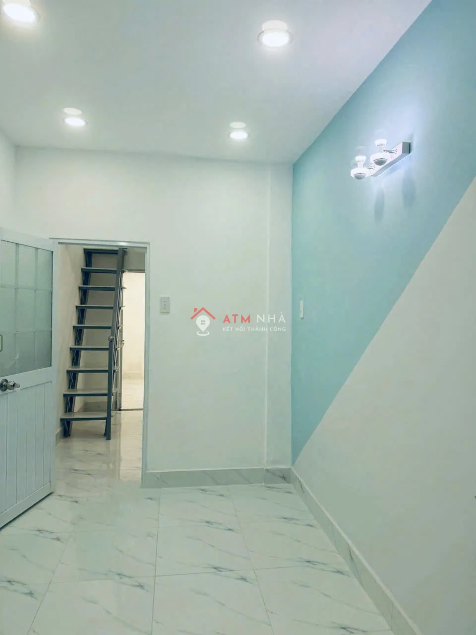 Nhà hẻm Trịnh Đình Trọng, p Hòa Thạnh,Tân Phú dt 18m2 1 lầu 3pn 2wc giá 2,28 tỷ