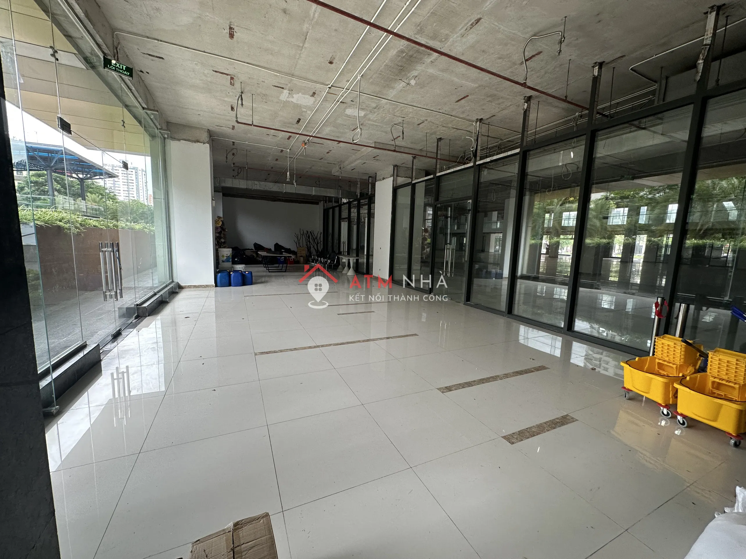 Cho thuê sàn thương mại diện tích S:402m² tại 6th Element, Tây Hồ, HN 